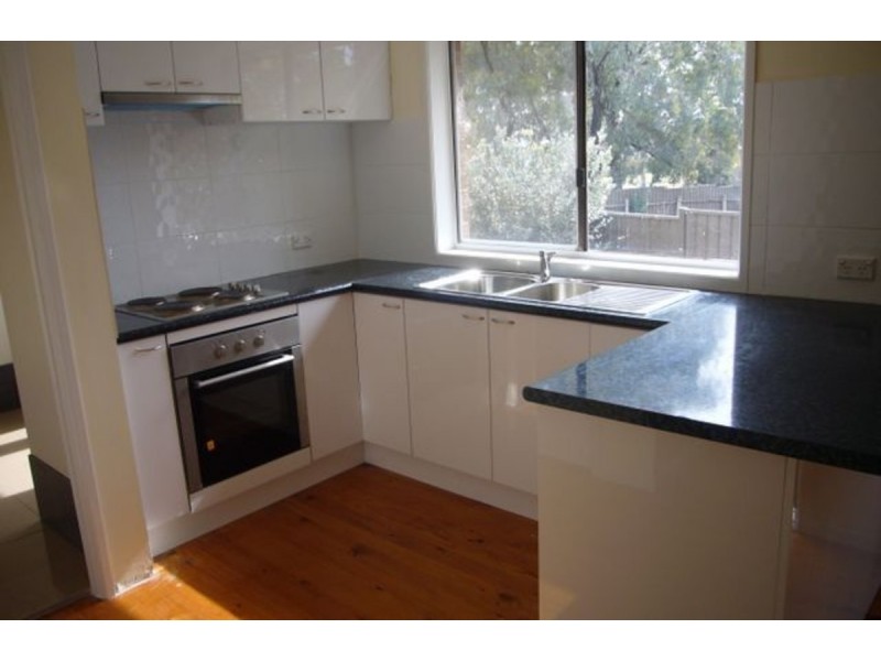 4 Selby Place, Charnwood ACT 2615