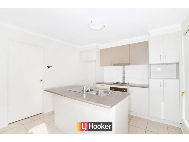 12 Hazelton Street, Macgregor ACT 2615