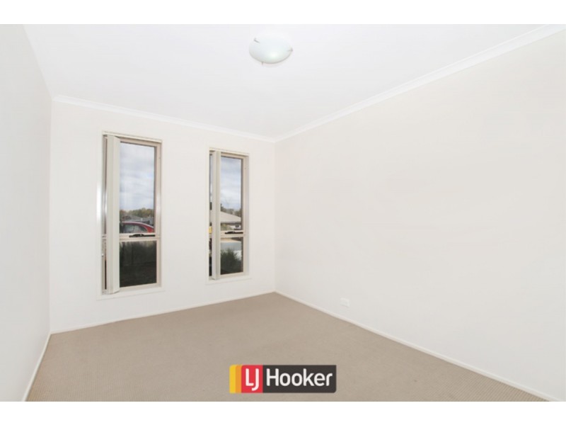 12 Hazelton Street, Macgregor ACT 2615