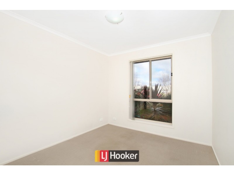 12 Hazelton Street, Macgregor ACT 2615