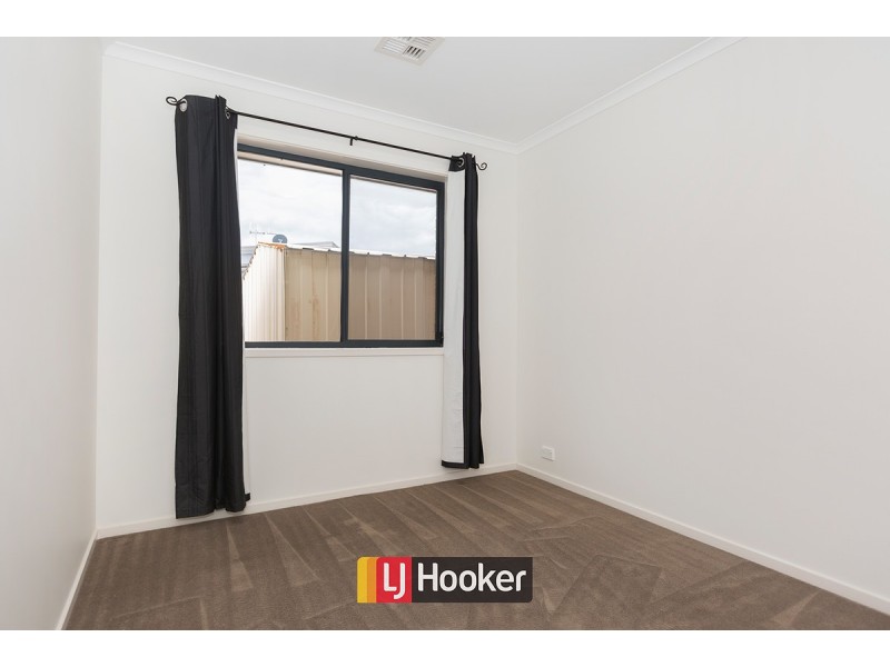 14 Eccles Crescent, Macgregor ACT 2615