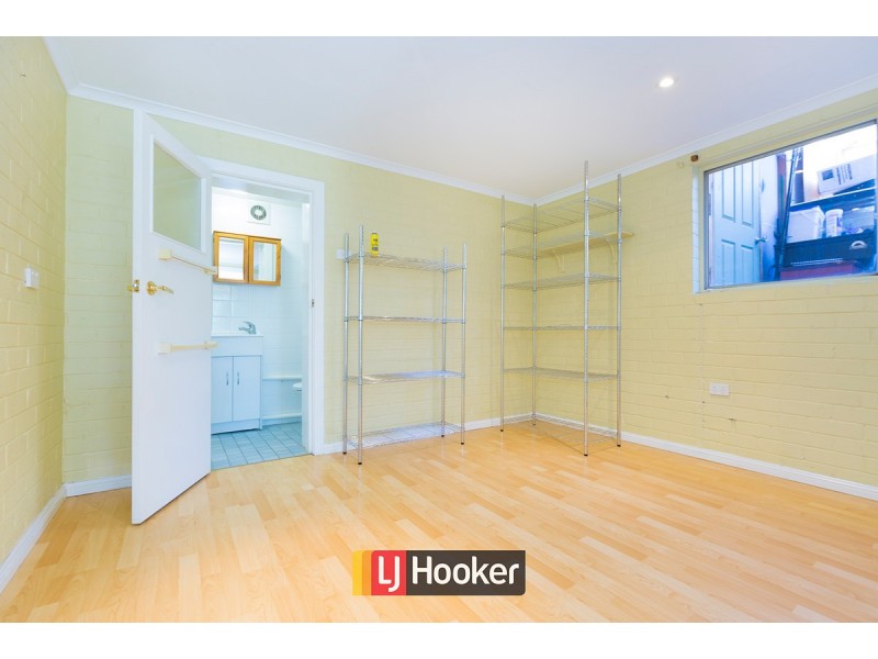 11 Phoenix Place, Giralang ACT 2617