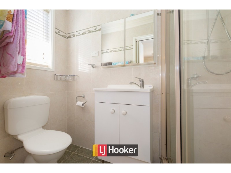 11 Phoenix Place, Giralang ACT 2617