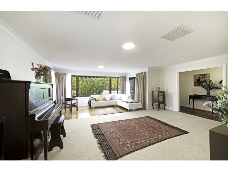 193 Phillip Avenue, Hackett ACT 2602