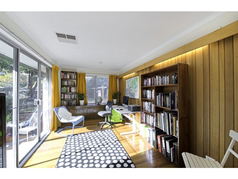 193 Phillip Avenue, Hackett ACT 2602