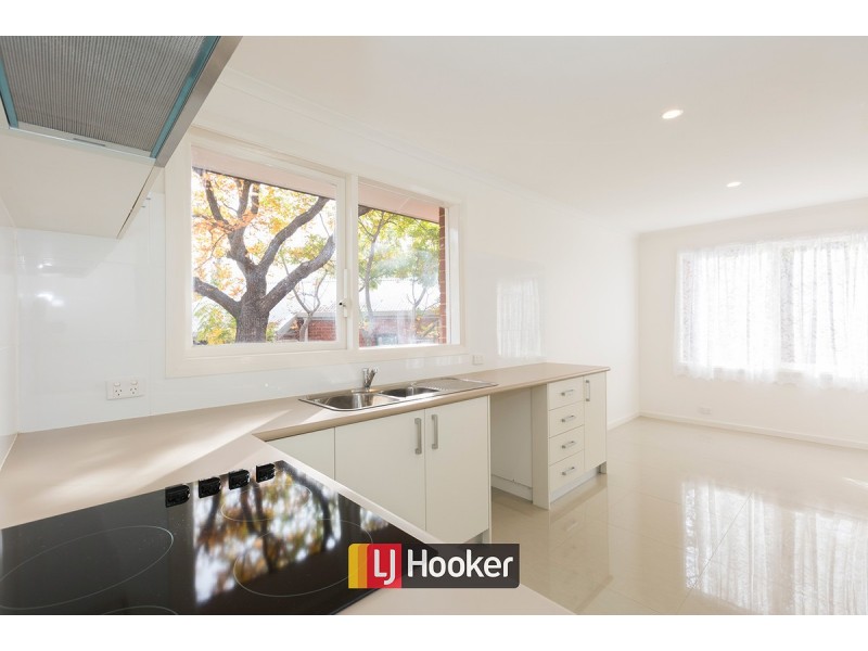 56 Irvine Street, Watson ACT 2602