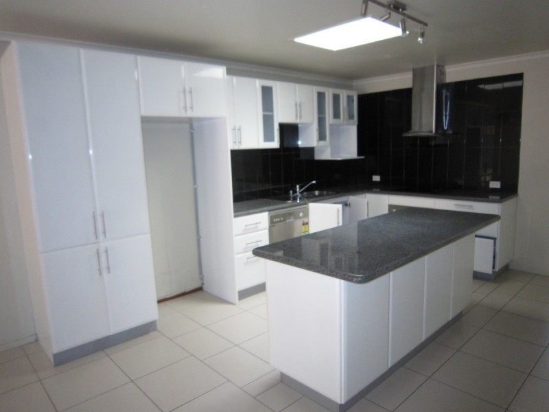 3/12 Luke Street, Holt ACT 2615