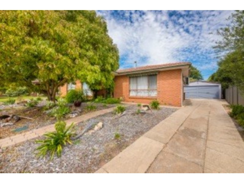 6 Southam Place, Holt ACT 2615