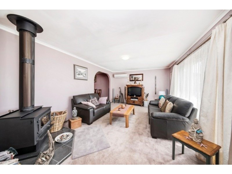 6 Southam Place, Holt ACT 2615