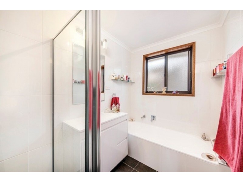 6 Southam Place, Holt ACT 2615