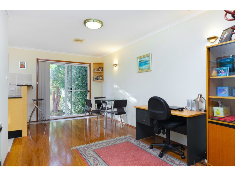 8 Edney Place, Isaacs ACT 2607