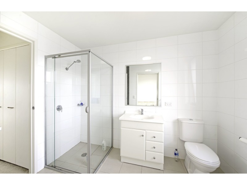 10/329 Flemington Road, Franklin ACT 2913