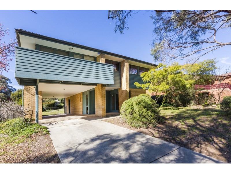 32 Dwyer Place, Cook ACT 2614
