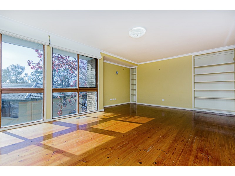 32 Dwyer Place, Cook ACT 2614