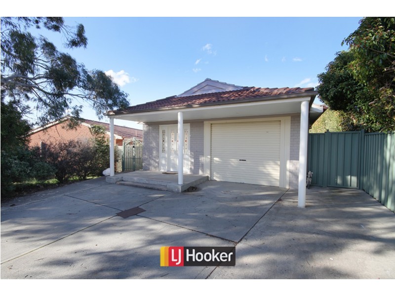 17 Tinderry Circuit, Palmerston ACT 2913