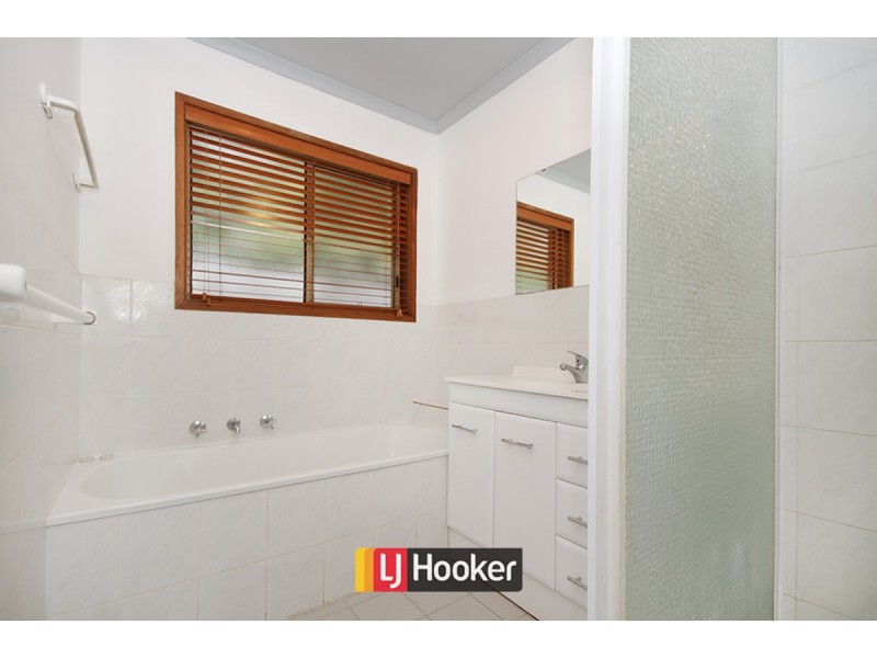 17 Tinderry Circuit, Palmerston ACT 2913