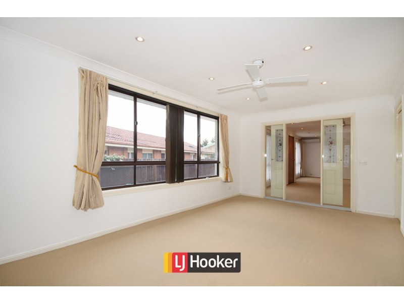 17 Tinderry Circuit, Palmerston ACT 2913