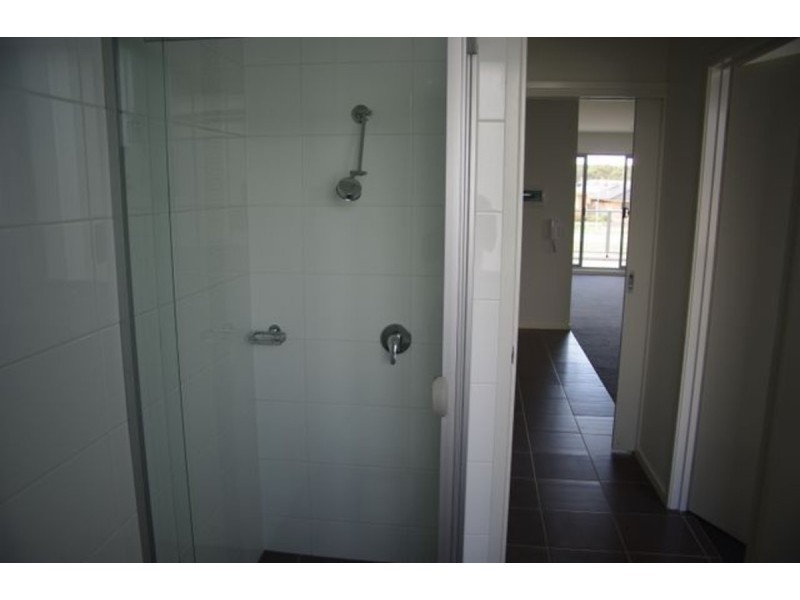 16/329 Flemington Road, Franklin ACT 2913