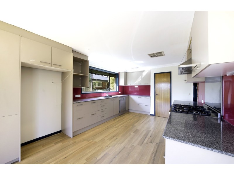 14 Millhouse Crescent, Higgins ACT 2615