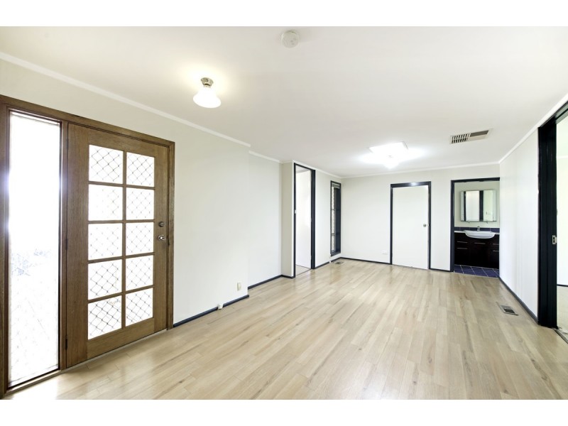 14 Millhouse Crescent, Higgins ACT 2615