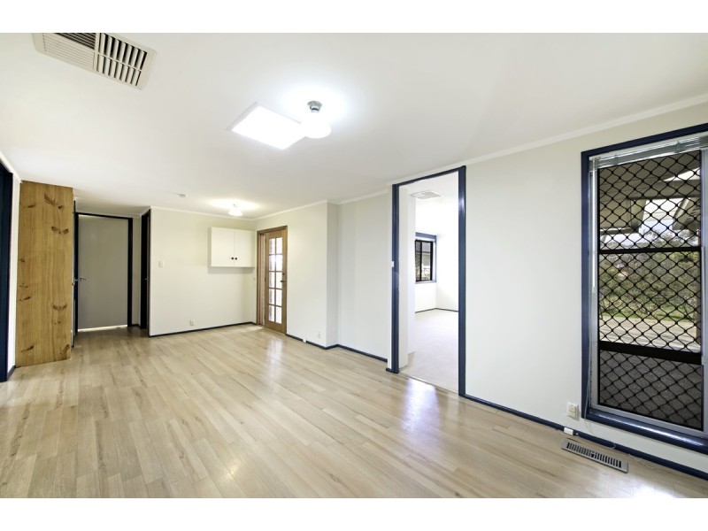 14 Millhouse Crescent, Higgins ACT 2615