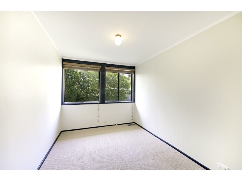 14 Millhouse Crescent, Higgins ACT 2615