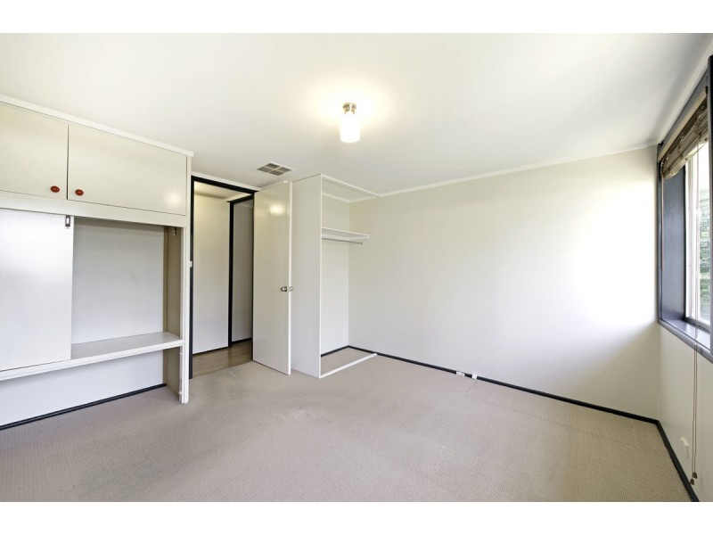 14 Millhouse Crescent, Higgins ACT 2615