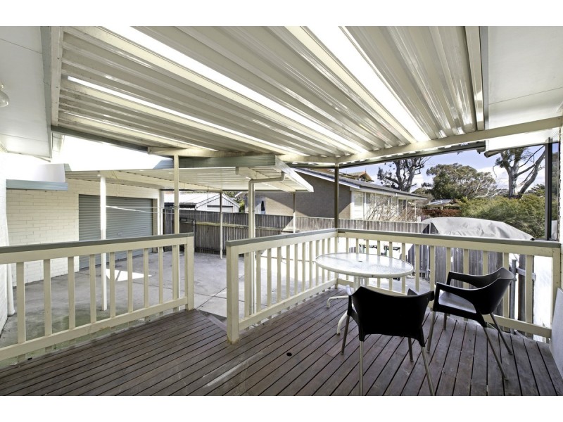 14 Millhouse Crescent, Higgins ACT 2615