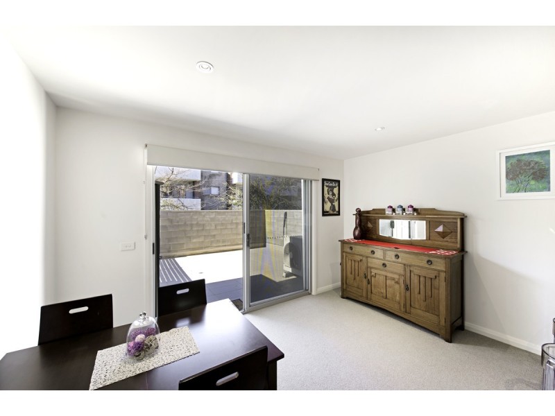 8/94 Henry Kendall Street, Franklin ACT 2913
