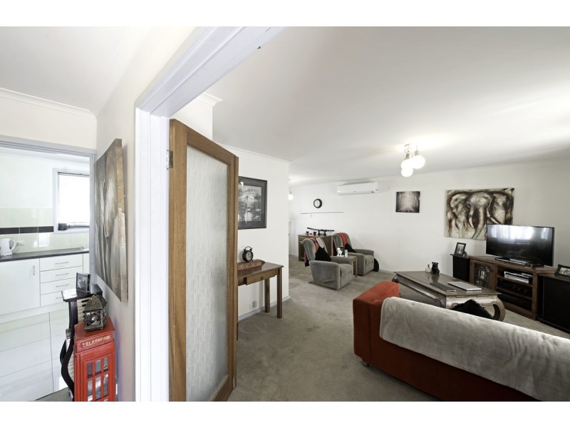 45 Osburn Drive, Macgregor ACT 2615