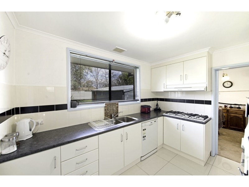 45 Osburn Drive, Macgregor ACT 2615