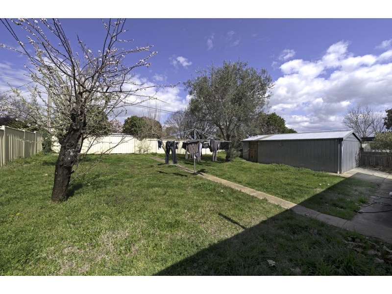 45 Osburn Drive, Macgregor ACT 2615