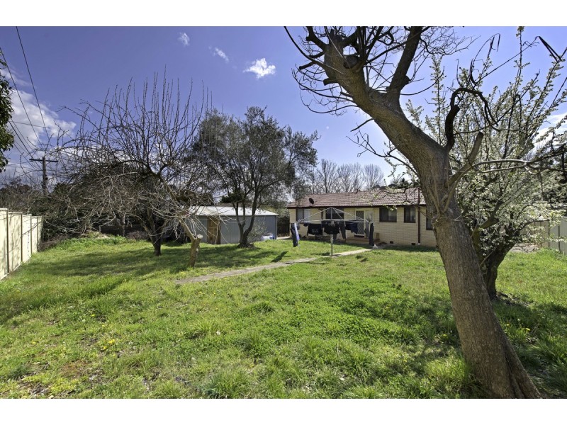 45 Osburn Drive, Macgregor ACT 2615
