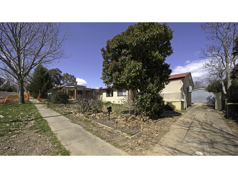 45 Osburn Drive, Macgregor ACT 2615