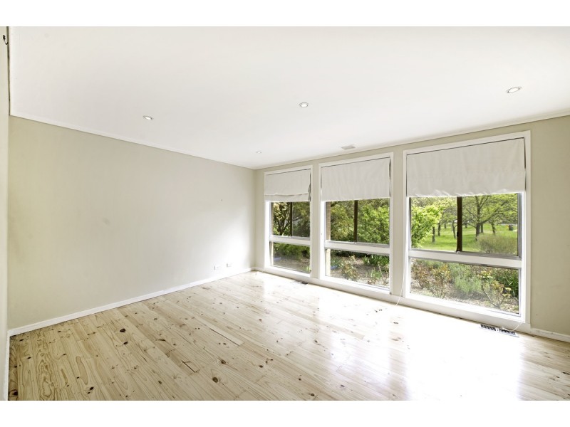 10 Noble Place, Flynn ACT 2615