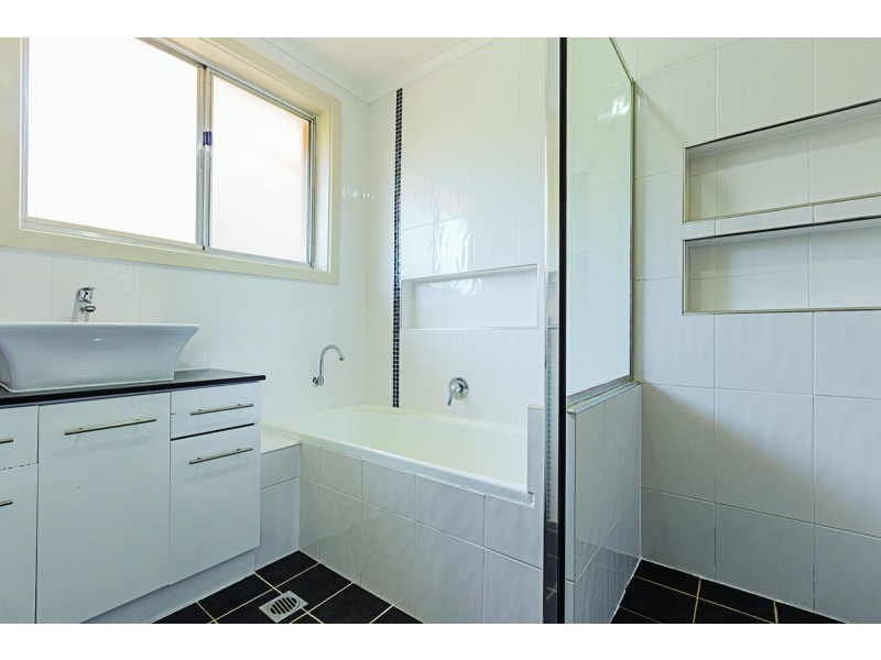 143 Owen Dixon Drive, Evatt ACT 2617