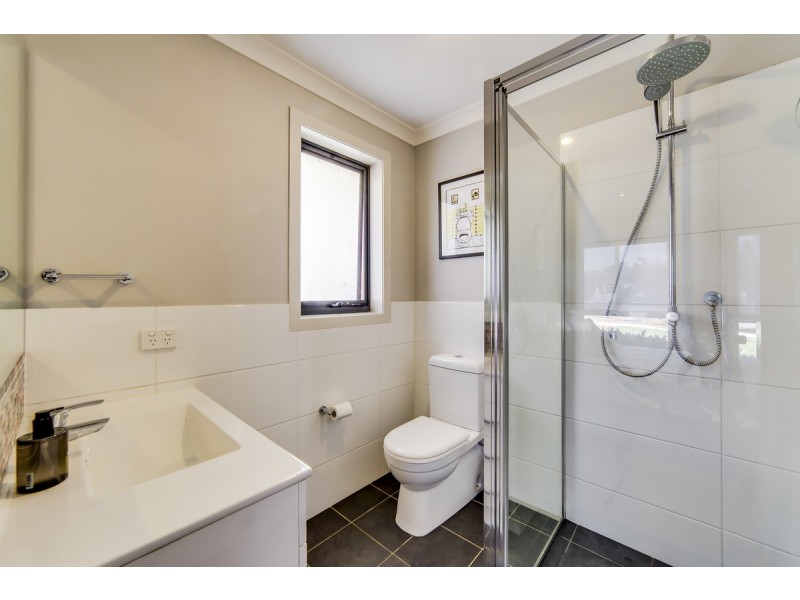 27 Audrey Cahn Street, Macgregor ACT 2615