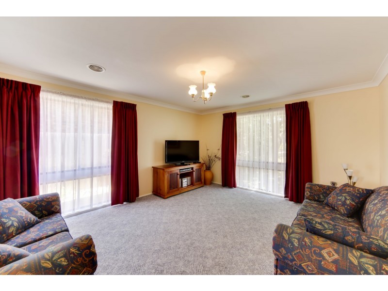 11 Campaspe Circuit, Kaleen ACT 2617