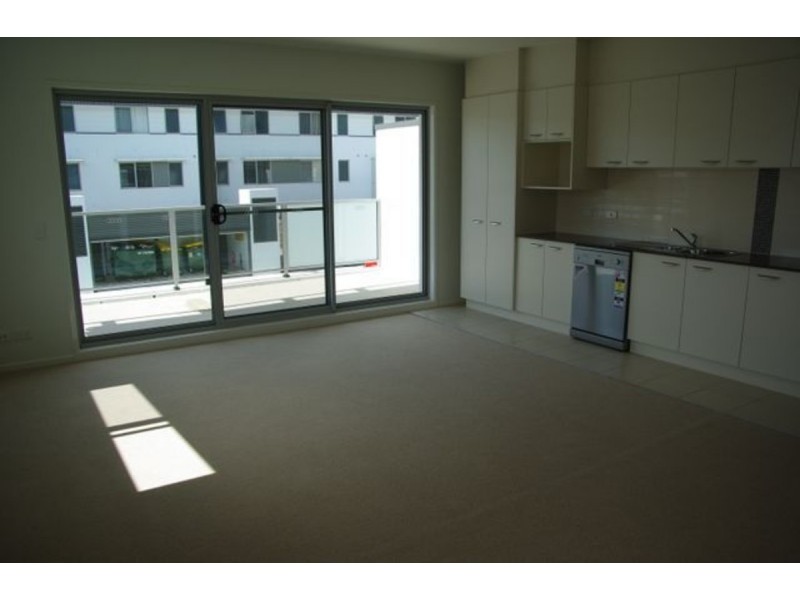 90/329 Flemington Road, Franklin ACT 2913