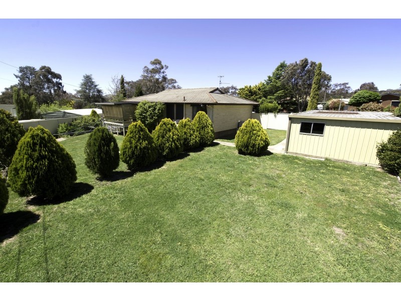 4 Carrodus Street, Fraser ACT 2615