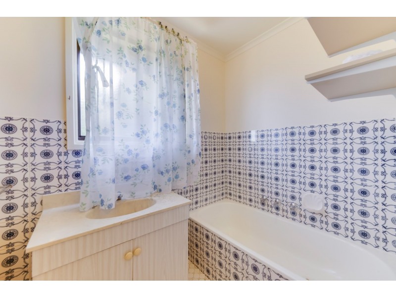 4 Carrodus Street, Fraser ACT 2615