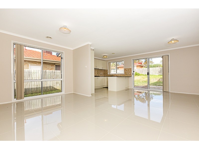21 Dunnett Street, Dunlop ACT 2615