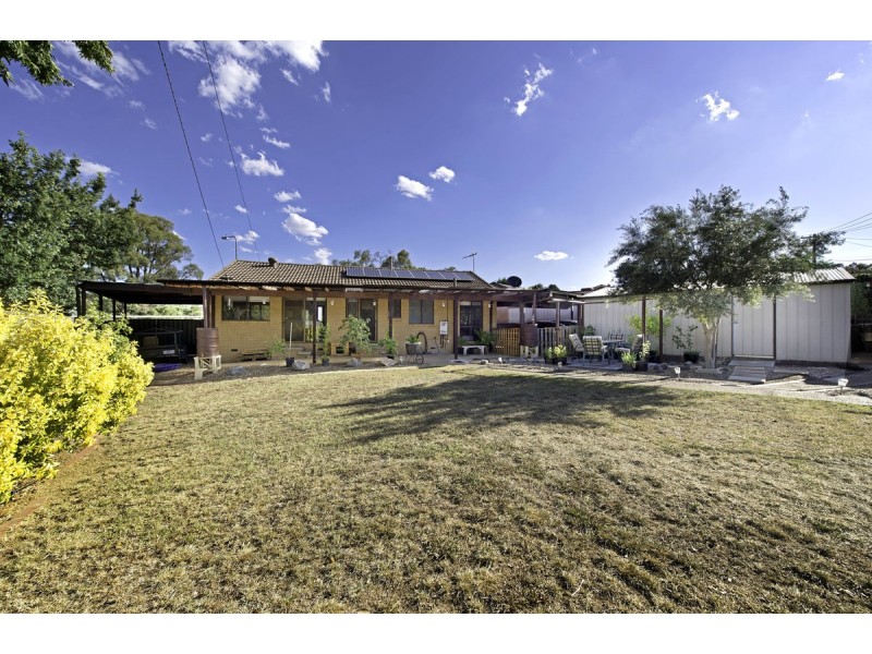 24 Dumas Street, Mckellar ACT 2617