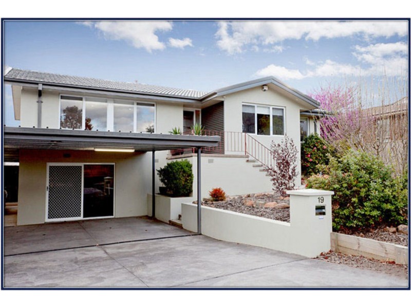 19 Carlton Street, Kambah ACT 2902