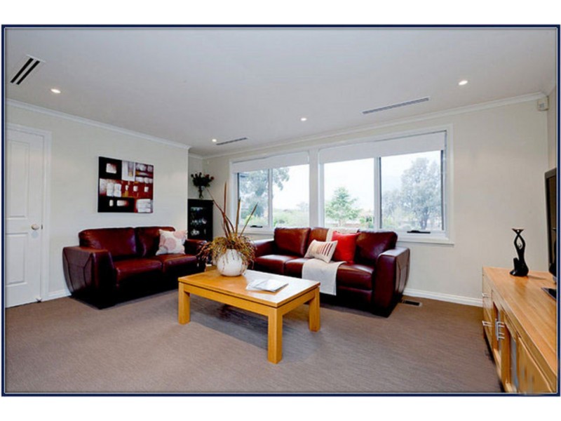 19 Carlton Street, Kambah ACT 2902