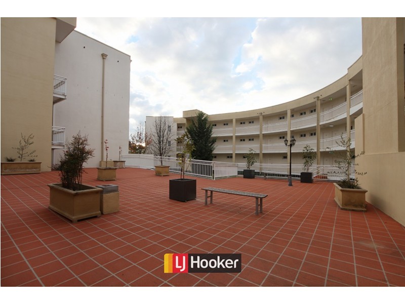 98/68 Hardwick Crescent, Holt ACT 2615