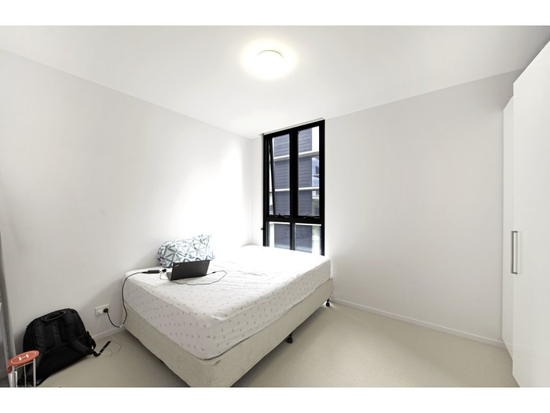 B35/97 Eastern Valley Way, Belconnen ACT 2617