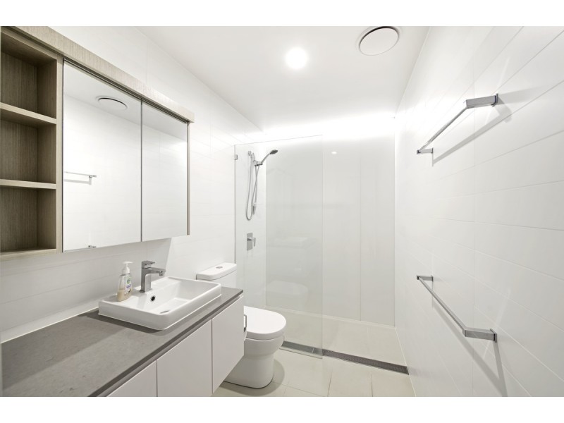 B35/97 Eastern Valley Way, Belconnen ACT 2617