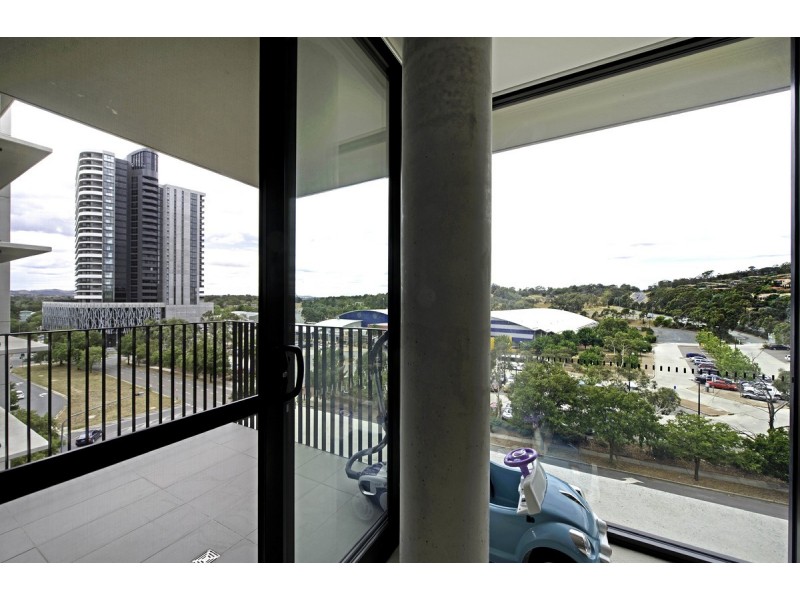 B35/97 Eastern Valley Way, Belconnen ACT 2617