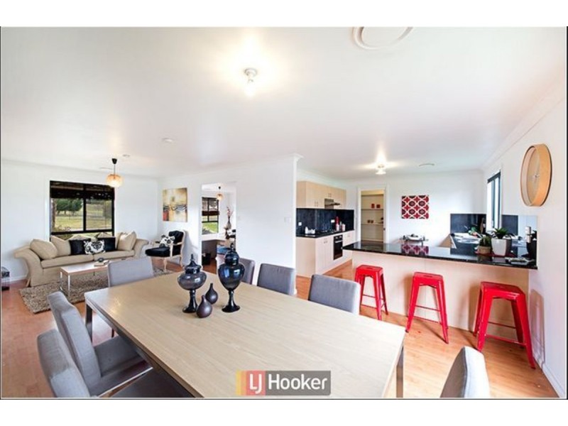 8 Clover Close, Murrumbateman NSW 2582